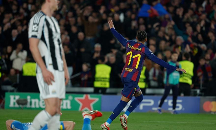 Η Μπαρτσελόνα χτύπησε αλύπητα τη Νιούκαστλ και πέρασε με... 7άρα στους «8»!