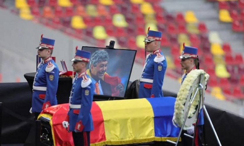 Όλη η Ρουμανία πενθεί - Η κίνηση του Ραζβάν Λουτσέσκου που συγκίνησε τους πάντες (ΦΩΤΟΓΡΑΦΙΑ)