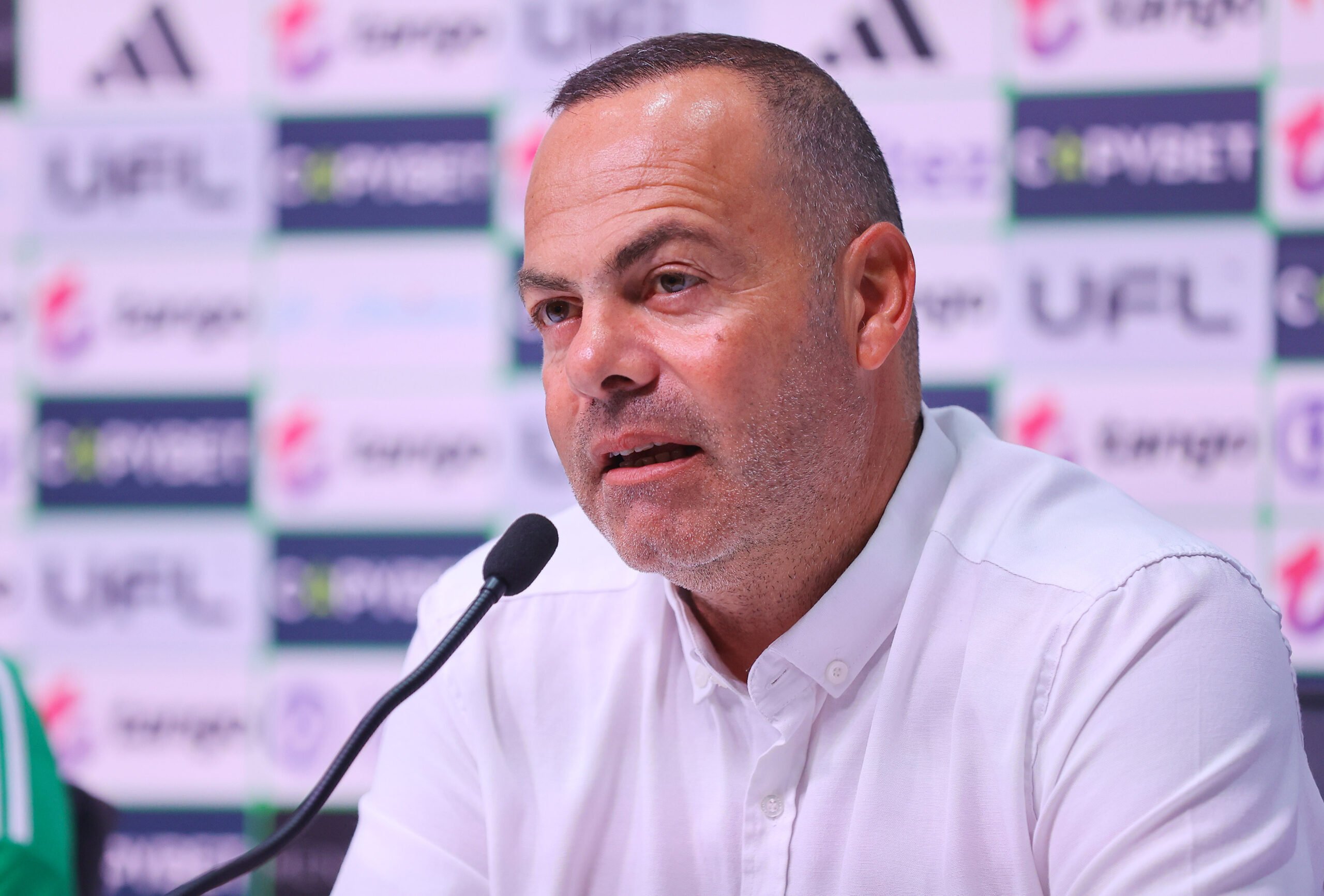 «Είναι ακραίο να κάνουμε σενάρια…»  