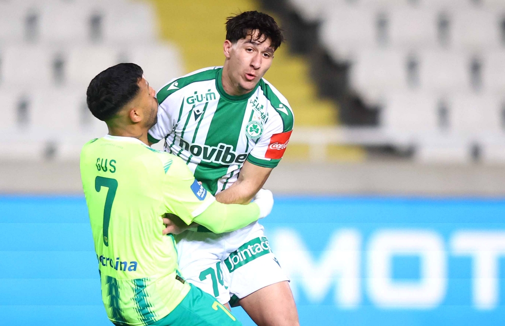 Με τσαμπουκά και ωριμότητα: Ο μικρός που κερδίζει τον Μπεργκ αλλά και τους Ομονοιάτες!