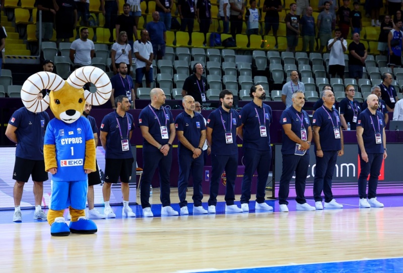 Το προπονητικό τιμ της Εθνικής Κύπρου στην ιστορική συμμετοχή της στο FIBA EuroBasket 2025 Το προπονητικό τιμ της Εθνικής Κύπρου στην ιστορική συμμετοχή της στο FIBA EuroBasket 2025