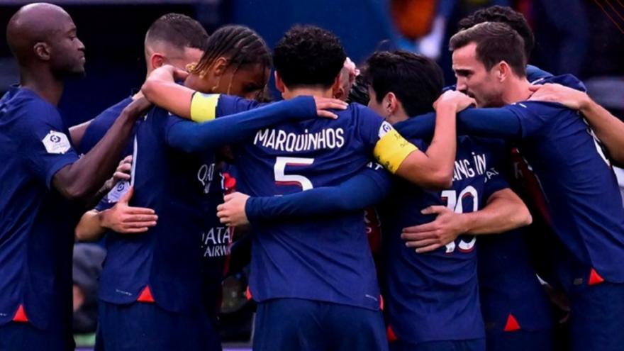 Καθάρισε με ηγέτη Εμπαπέ η Παρί