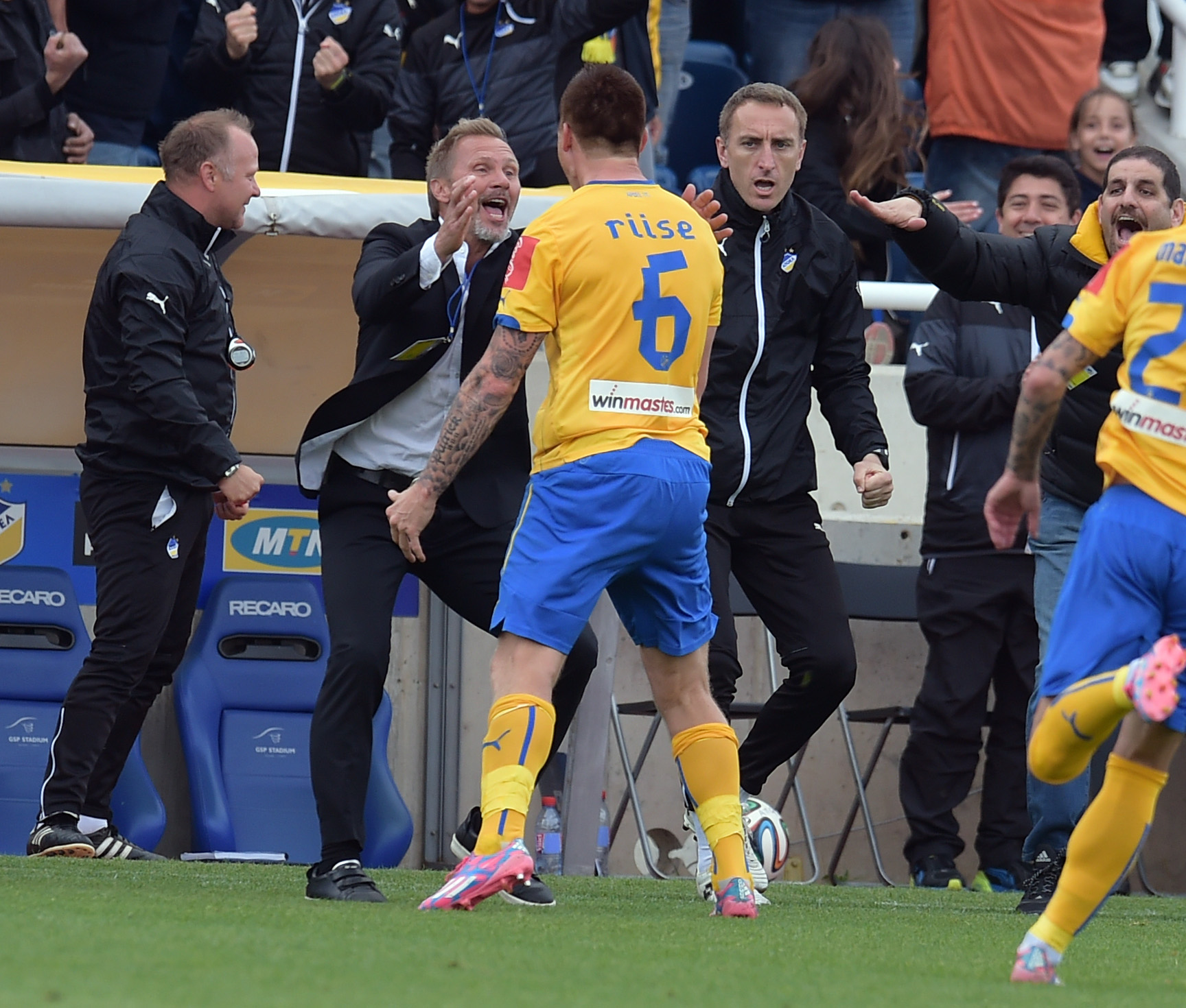Επίσημο το διαζύγιο με Φινκ, σε αναζήτηση προπονητή η Γκενκ του Καρέτσα