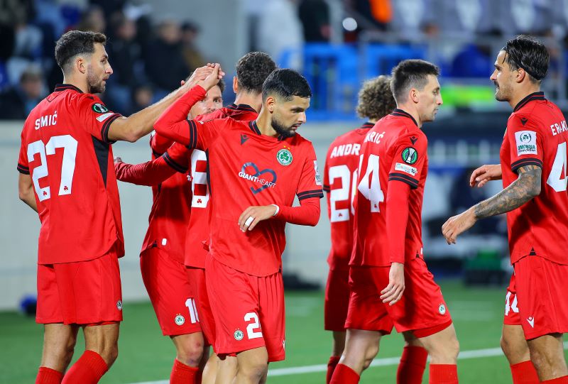 Έβγαλαν ασπροπρόσωπο τον Μπεργκ οι ρεζέρβες!