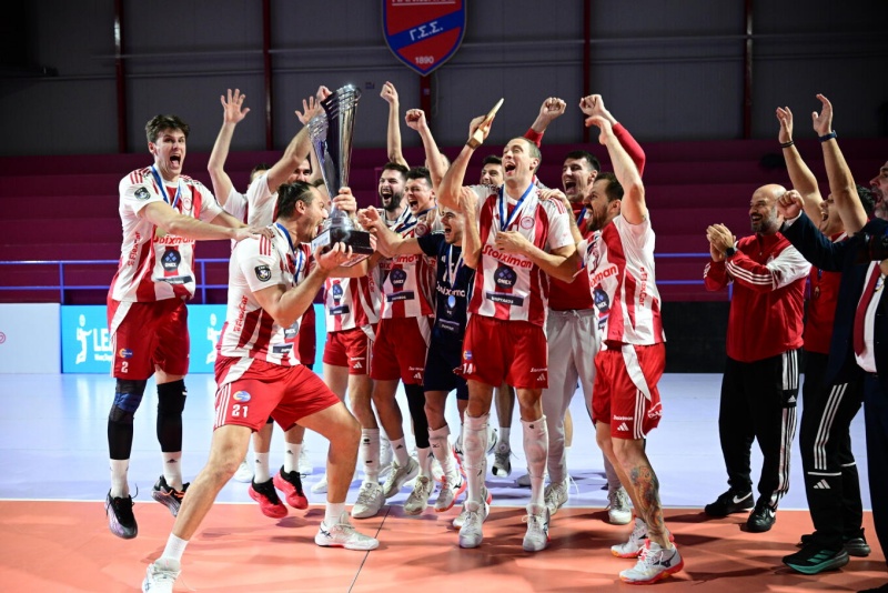 Ερυθρόλευκη κυριαρχία στον τελικό και 8ος τίτλος Λιγκ Καπ για τον Ολυμπιακό!