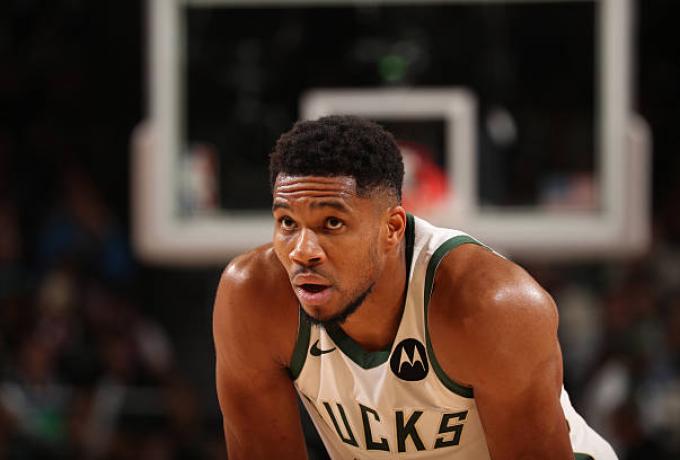 «Το πιθανό πακέτο που θα έστελνε τον Αντετοκούνμπο σε άλλη ομάδα»!