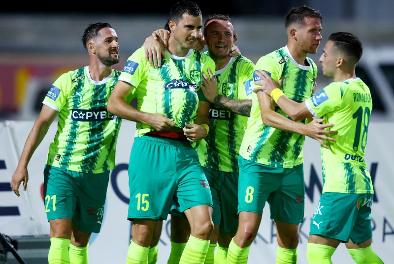 Το ΕΚΠΛΗΚΤΙΚΟ στατιστικό του Μιλίτσεβιτς!