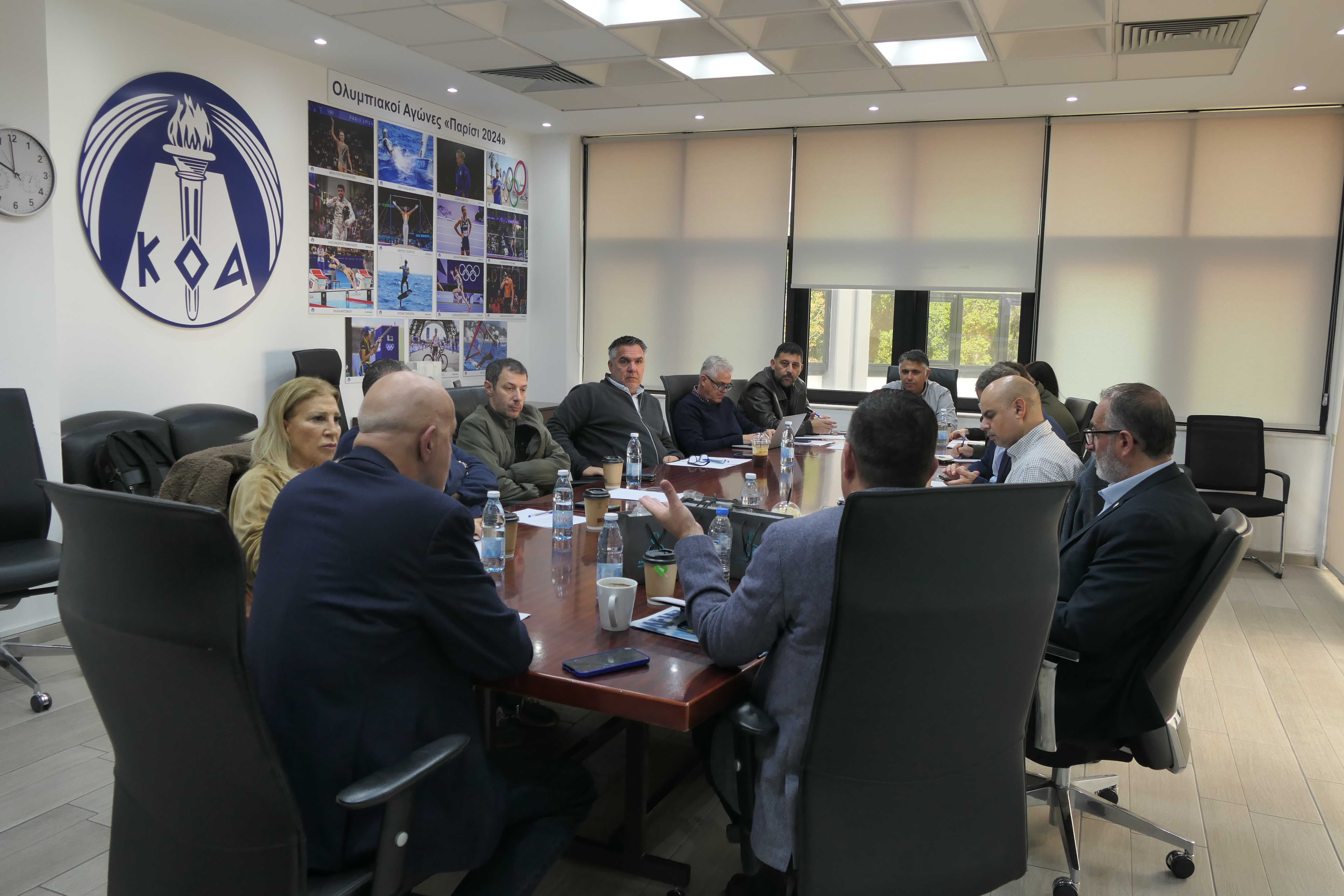 Η αναβάθμιση του γηπέδου στη Γεροσκήπου στο επίκεντρο συνάντησης στον ΚΟΑ