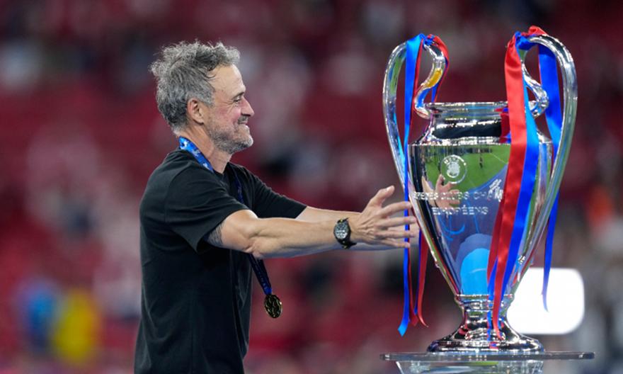 Έγραψε ιστορία με την τρίτη κατάκτηση Champions League και το χάρηκε με την ψυχή του ο Λουίς Ενρίκε!
