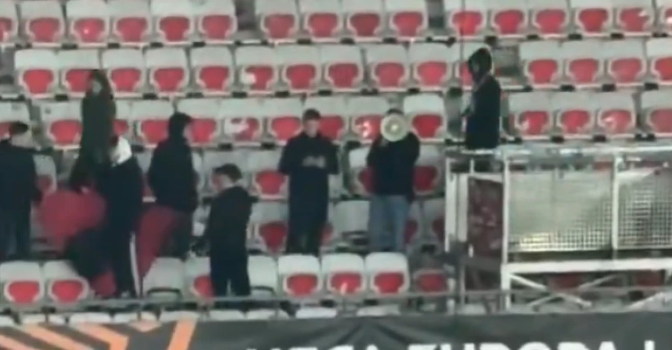 Ο πιο έξυπνος οπαδός χρησιμοποίησε... Google Translate για να βρίσει στα ολλανδικά (BINTEO)