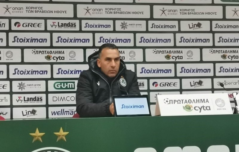 ΑΥΓΟΥΣΤΗ: «Όσο βρίσκομαι στην Ομόνοια, θα παίζουν όσοι δίνουν το 100%» (ΒΙΝΤΕΟ)