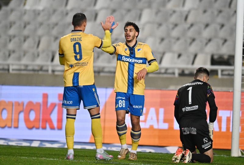 Και άλλο γκολ για τον ΑΠΟΕΛ - Σκόρερ του 3-0 ο Κούτσακος (ΒΙΝΤΕΟ)