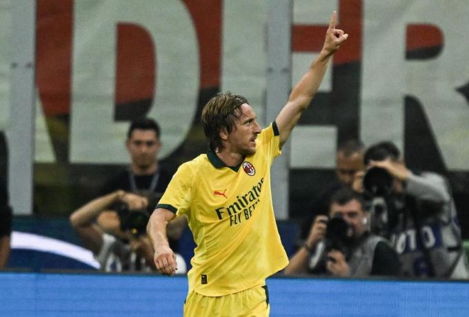 Μίλαν – Μπολόνια 1-0: Ο Μόντριτς έλυσε τον γρίφο των Ροσομπλού, ανοίγοντας λογαριασμό με τους Ροσονέρι Μίλαν – Μπολόνια 1-0: Ο Μόντριτς έλυσε τον γρίφο των Ροσομπλού, ανοίγοντας λογαριασμό με τους Ροσονέρι