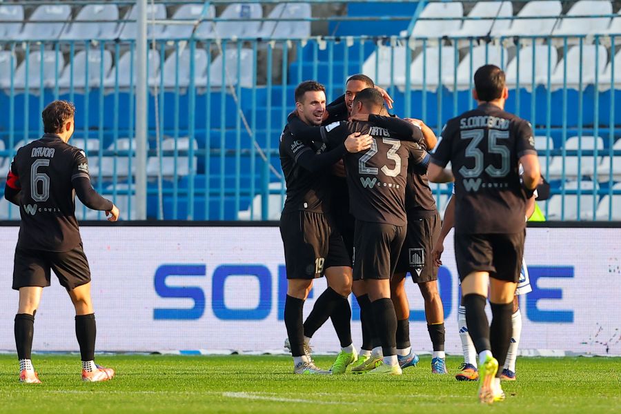 ΑΕΛ: Να μην την πάρει από κάτω...