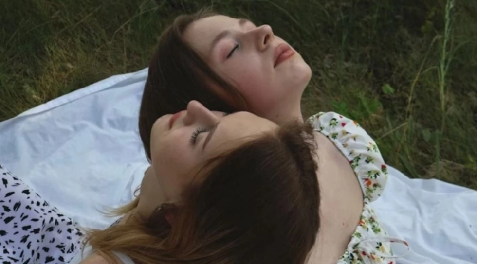 Οι άνθρωποι που πιστεύουν ότι είσαι πολύ cool άτομο, πάντα κάνουν αυτές τις 10 ερωτήσεις όταν σου μιλάνε