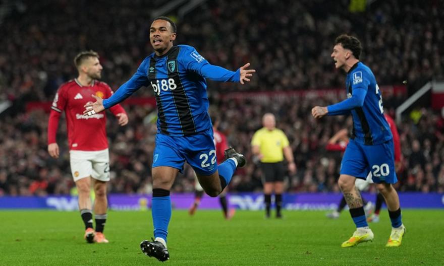 Η Μπόρνμουθ ξανά «κακός δαίμονας» της Γιουνάιτεντ στο ματς της χρονιάς!