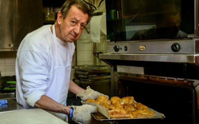 Πένθος στη Νέα Σμύρνη και τον Πανιώνιο: Έφυγε ο θρυλικός «Νίκος ο τυροπιτάς»