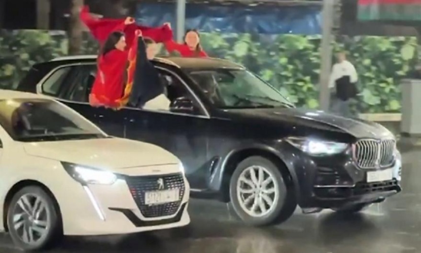 Τρέλα: Βγήκαν στους δρόμους για να πανηγυρίσουν την κατάκτηση του Κόπα Άφρικα στα χαρτιά οι Μαροκινοί (ΒΙΝΤΕΟ)