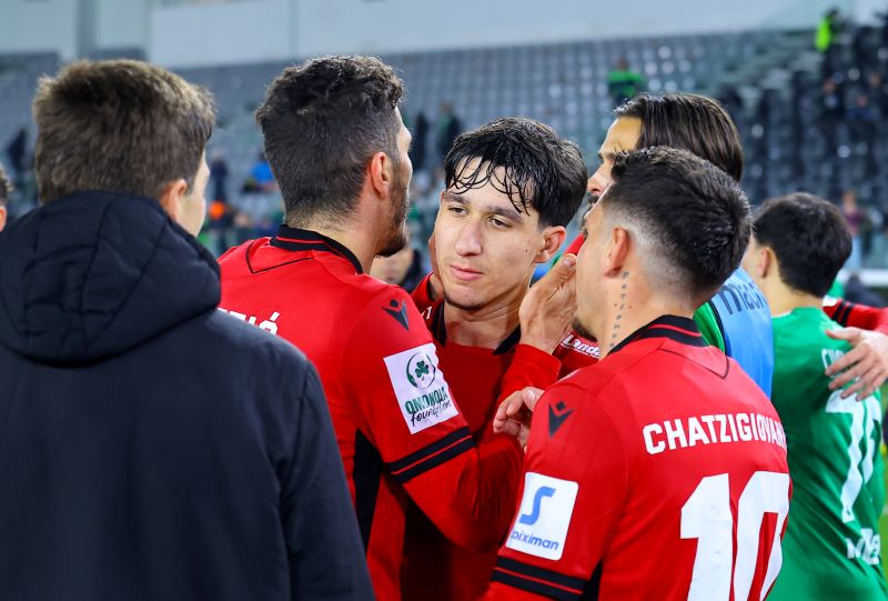 Χαίρονται την πρόοδο του «Ταλιμπάν τζούνιορ»! 