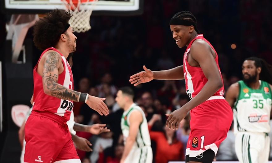 ΕΥΡΩΛΙΓΚΑ: Αλύγιστος Ολυμπιακός, συνέχισε το σερί και έβαλε τον Παναθηναϊκό με την πλάτη στον τοίχο!