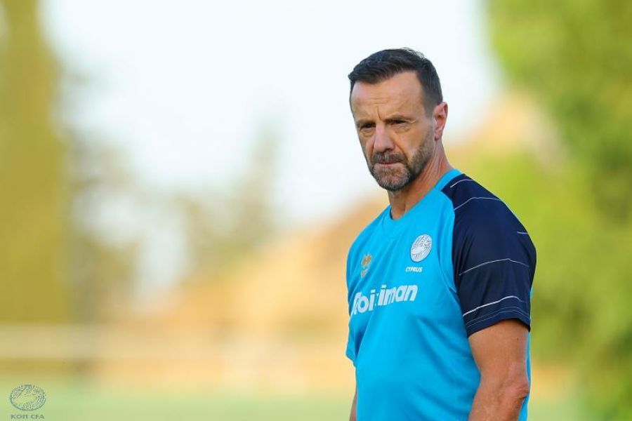 ΜΑΝΤΖΙΟΣ: «Δεν ξέρω αν αδικούνται οι Κύπριοι αλλά πρέπει να δείξουν…»