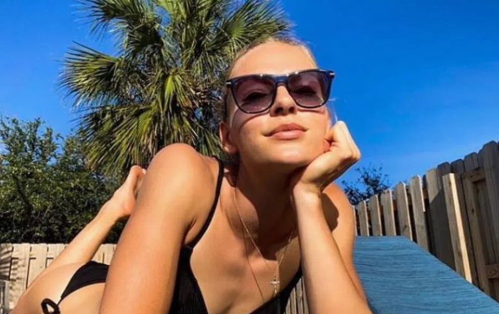 Αθλήτρια τα έβγαλε έξω και προκάλεσε αίσθηση (ΦΩΤΟΓΡΑΦΙΕΣ)