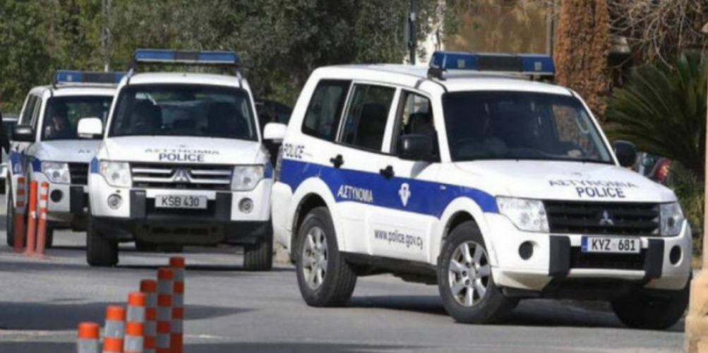 ΚΥΠΡΟΣ: Άλλαξαν υαλοκαθαριστήρες γυναίκας χωρίς την άδεια της – Στο χειρουργείο 47χρονος που την υπερασπίστηκε ΚΥΠΡΟΣ: Άλλαξαν υαλοκαθαριστήρες γυναίκας χωρίς την άδεια της – Στο χειρουργείο 47χρονος που την υπερασπίστηκε