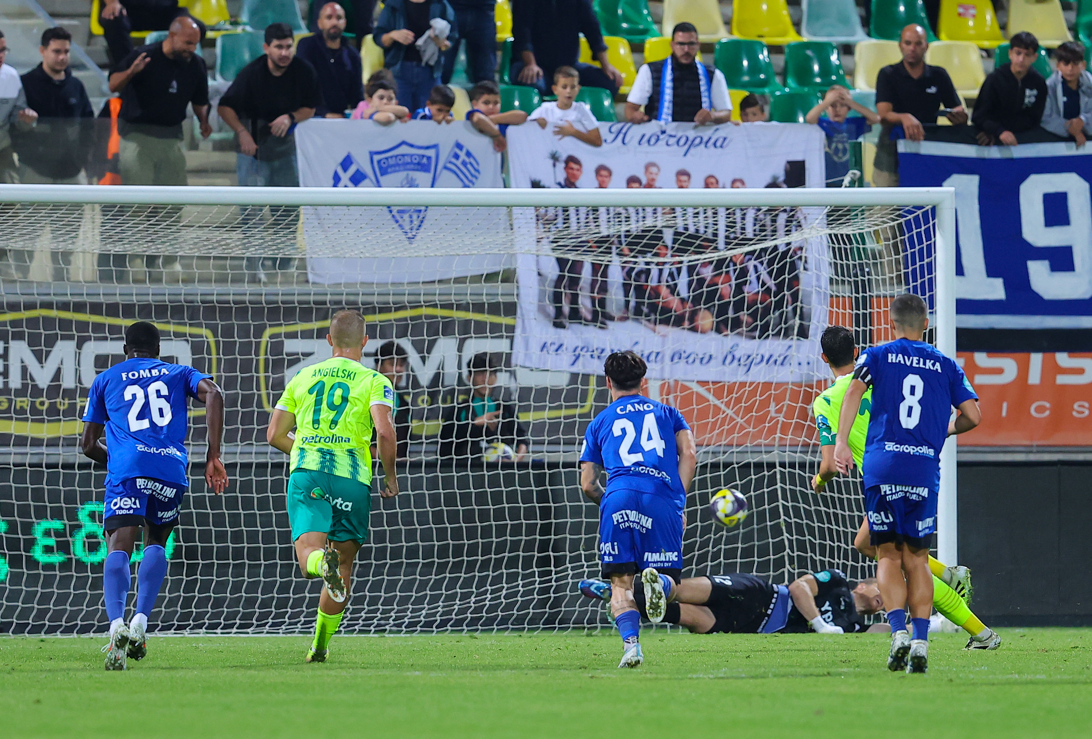 ΣΤΙΓΜΙΟΤΥΠΑ: Η νίκη της ΑΕΚ κόντρα στην Ομόνοια Αραδίππου (ΒΙΝΤΕΟ)