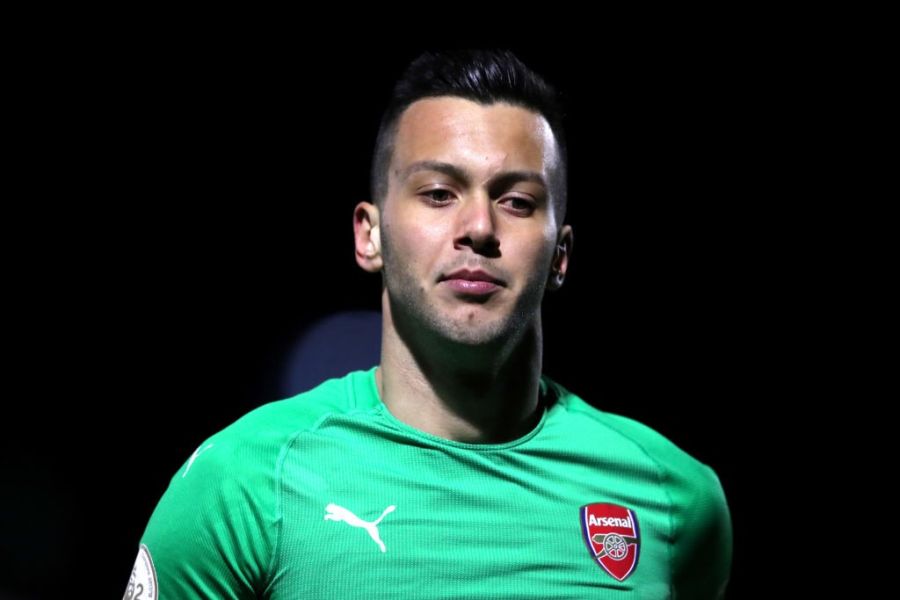 Bάζει... «κυανόλευκα» γάντια ο Ίλιεφ