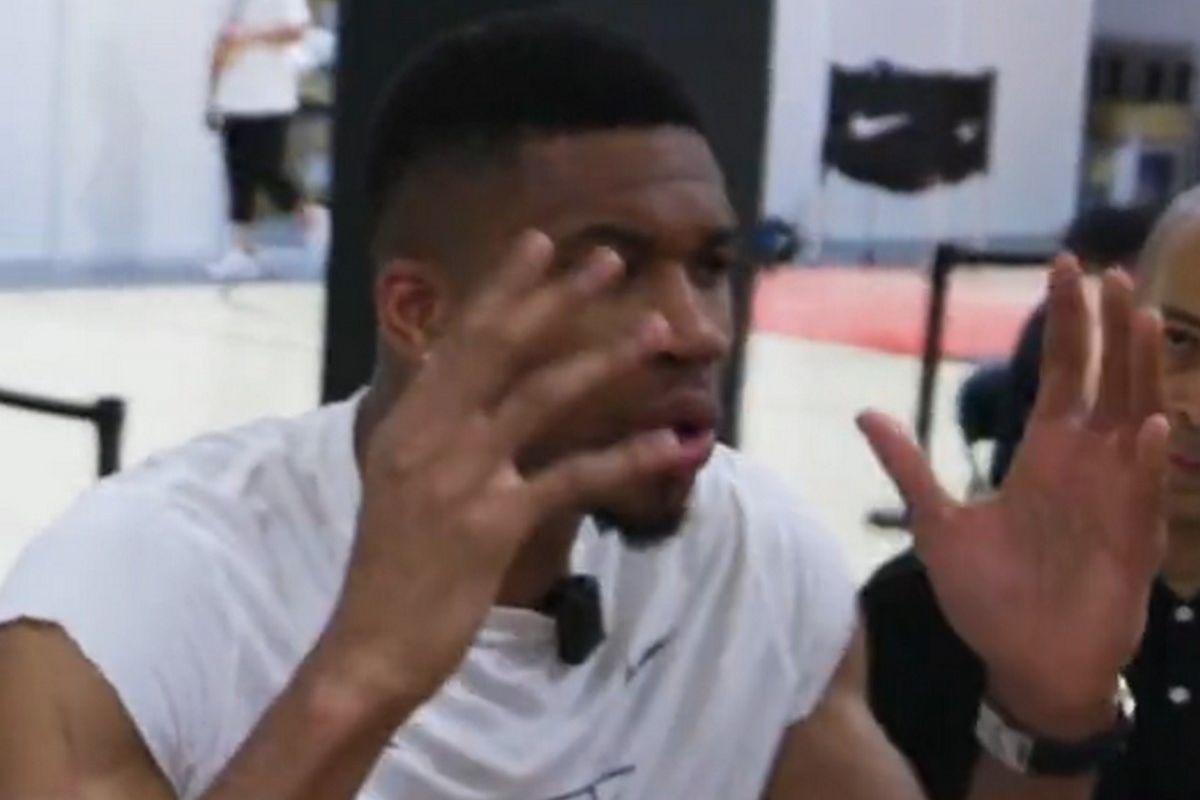 Οι συμβουλές του Γιάννη Αντετοκούνμπο: «Το μπάσκετ είναι διασκέδαση, χρησιμοποιήστε τη φαντασία σας