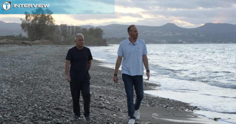 Trailer: Ο Αβέρωφ Νεοφύτου στο Themaonline: Οι Προεδρικές του 2028, η Αννίτα, ο Φειδίας και η… μοίρα του Προέδρου Χριστοδουλίδη Trailer: Ο Αβέρωφ Νεοφύτου στο Themaonline: Οι Προεδρικές του 2028, η Αννίτα, ο Φειδίας και η… μοίρα του Προέδρου Χριστοδουλίδη