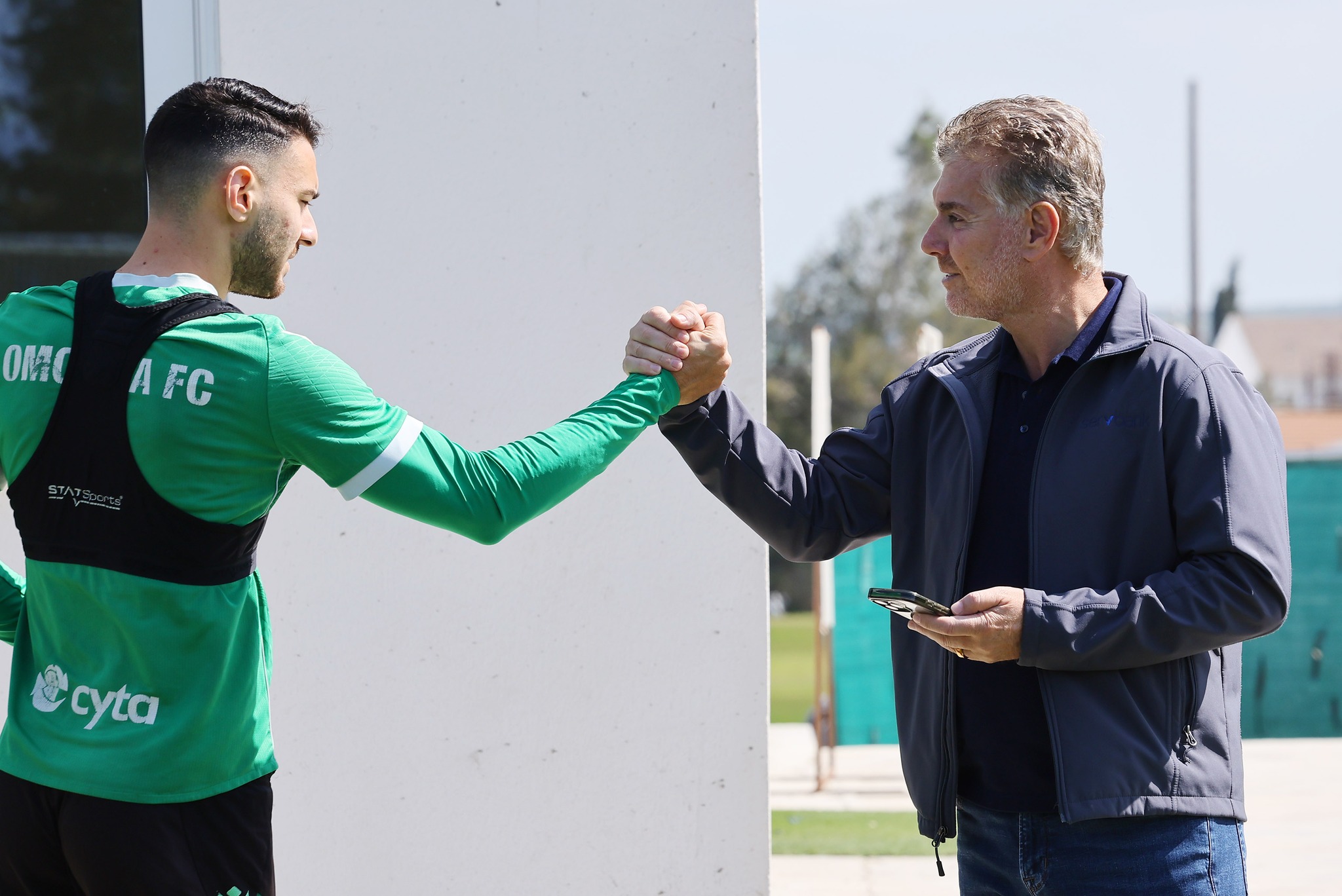 Δυνατό σκηνικό με Παπασταύρου (ΦΩΤΟΓΡΑΦΙΕΣ)