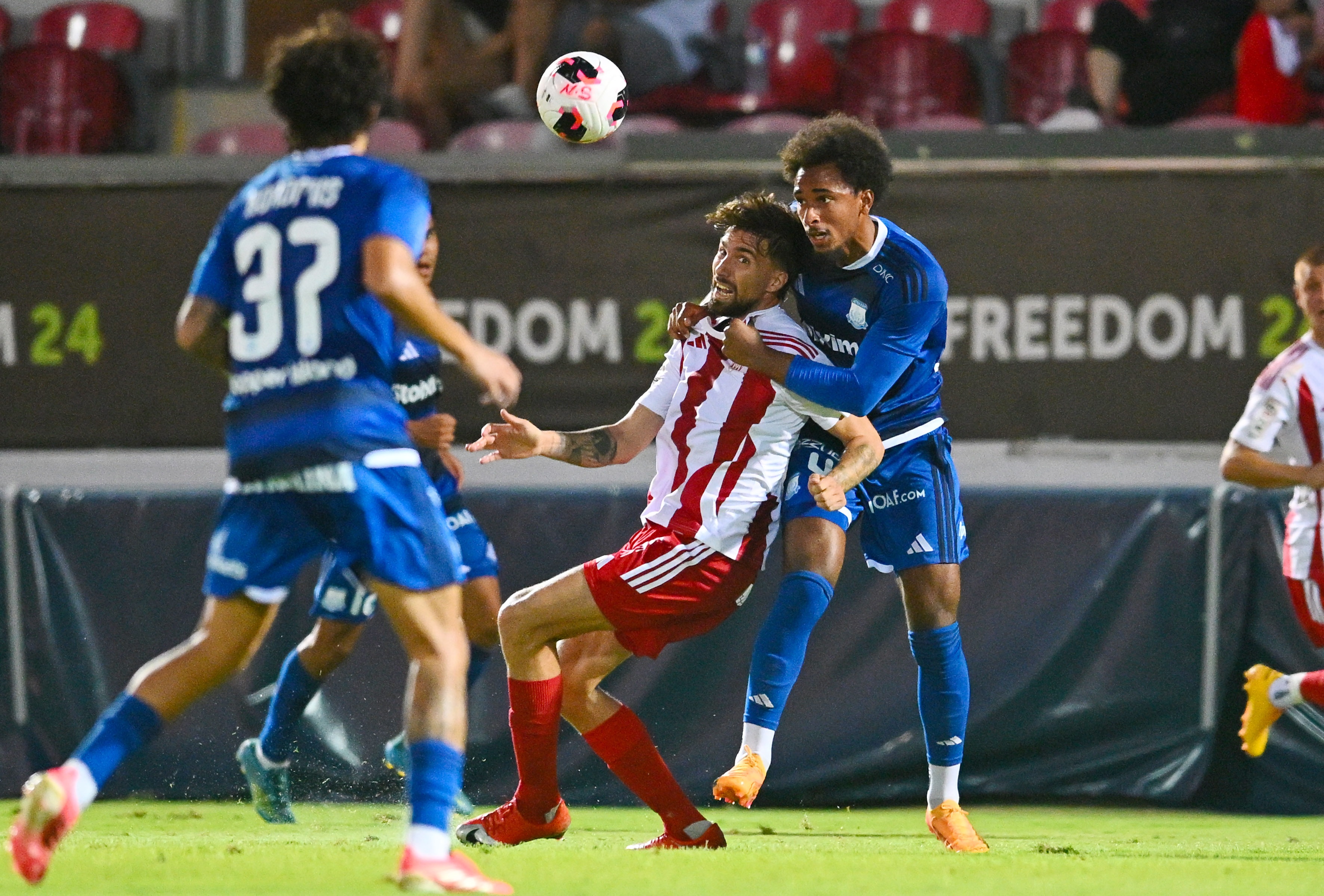Νίκη με 3-1 της Νέας Σαλαμίνας επί του Απόλλωνα