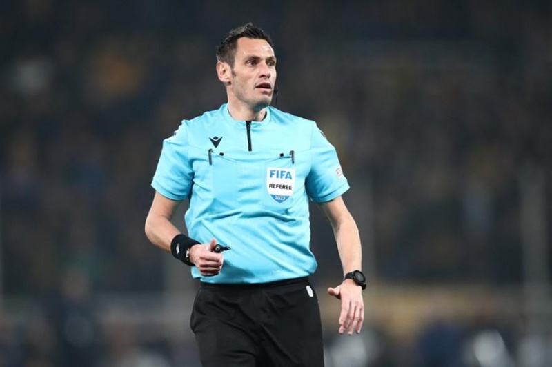 Champions League: Ο... γουρλής Μαριάνι διαιτητής στο Ολυμπιακός-Λεβερκούζεν!