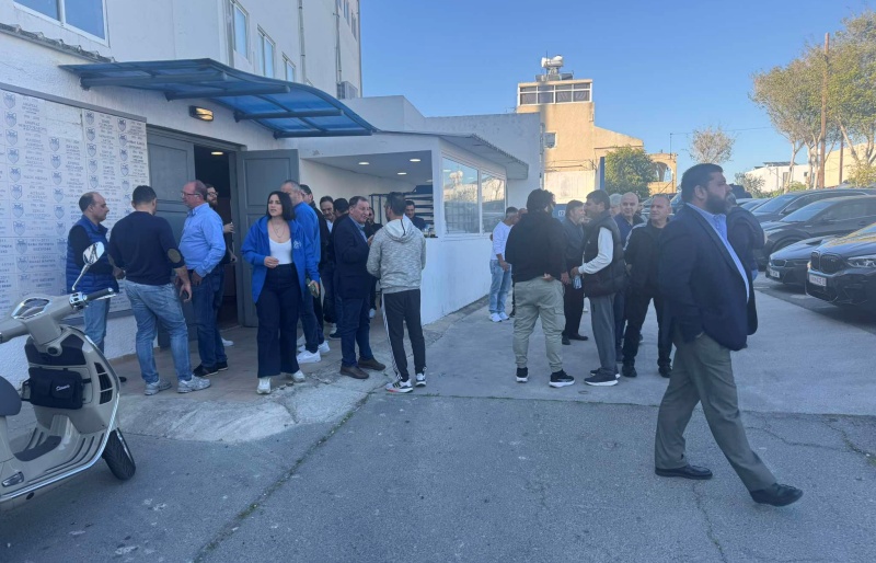 Η ΣΗΜΑΝΤΙΚΗ συνάντηση του Κυριάκου Πραστίτη με πρώην παράγοντες της Ανόρθωσης (ΦΩΤΟΓΡΑΦΙΕΣ)