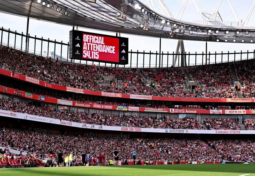 Χάλασε το πάρτι της Άρσεναλ η Λίβερπουλ-Ιστορικό ρεκόρ προσέλευσης στην Premier League Γυναικών