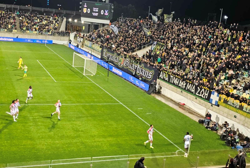 Σκόραρε από... καραμπόλα η Κρίσταλ Πάλας