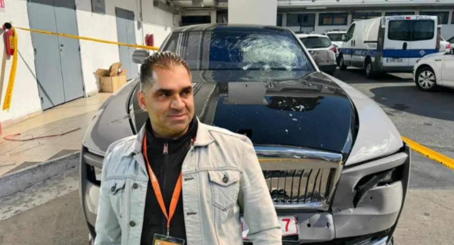 Βίντεο: Το καμένο βαν, τα πυρά και οι σκιές πίσω από τη δολοφονία Δημοσθένους – Τι ψάχνει η Αστυνομία Βίντεο: Το καμένο βαν, τα πυρά και οι σκιές πίσω από τη δολοφονία Δημοσθένους – Τι ψάχνει η Αστυνομία