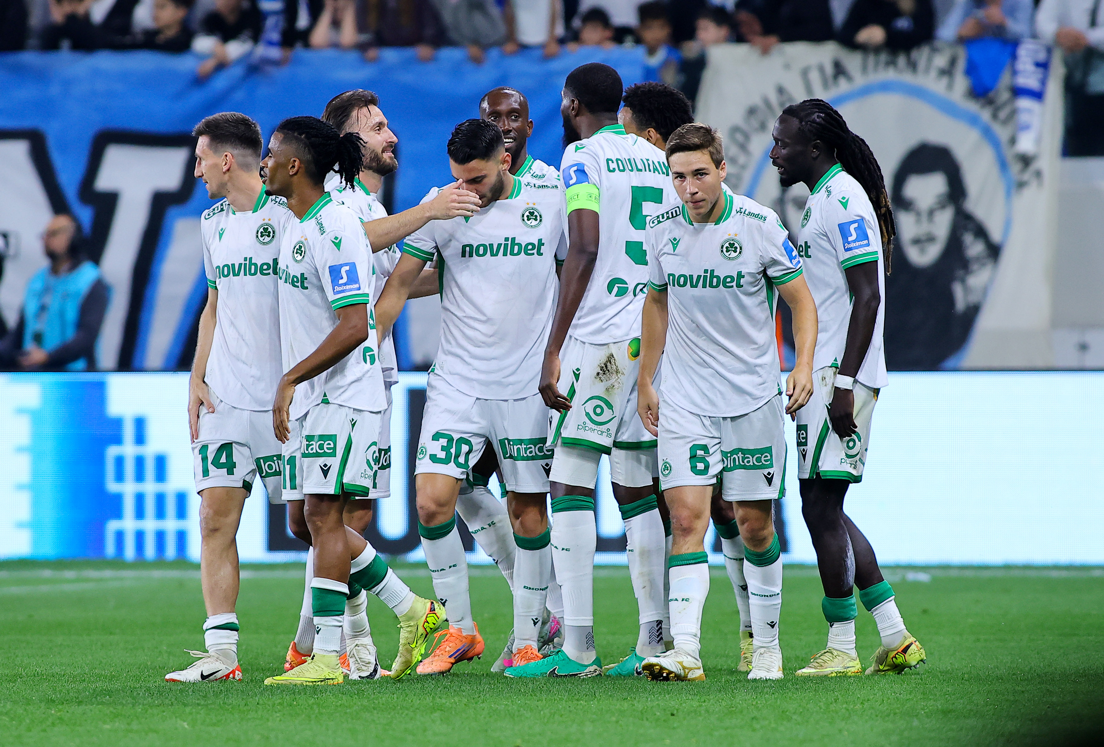 Kέρδισε και τον Απόλλωνα η Ομόνοια και έμεινε η στέψη