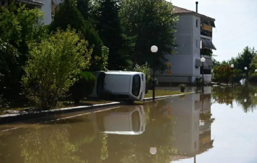 Ο Θεοδωρόπουλος έχασε το σπίτι του στις πλημμύρες και η Λάρισα του ζητάει να λύσει το συμβόλαιό του!