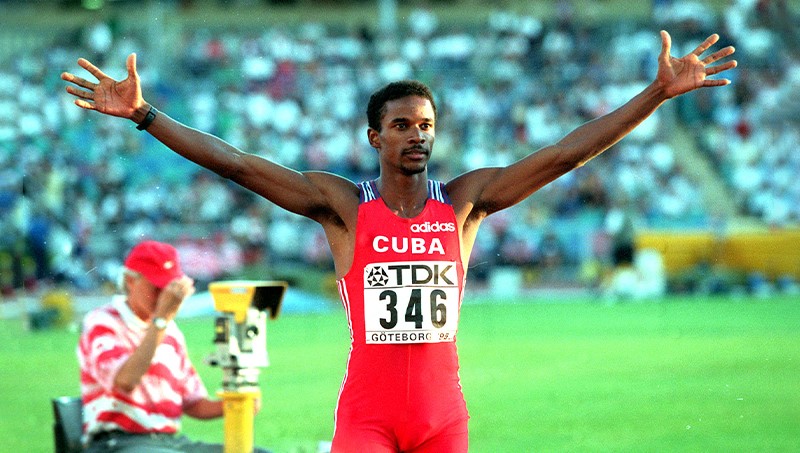 Ιβάν Πεντρόσο: H αρμονία της ορμής