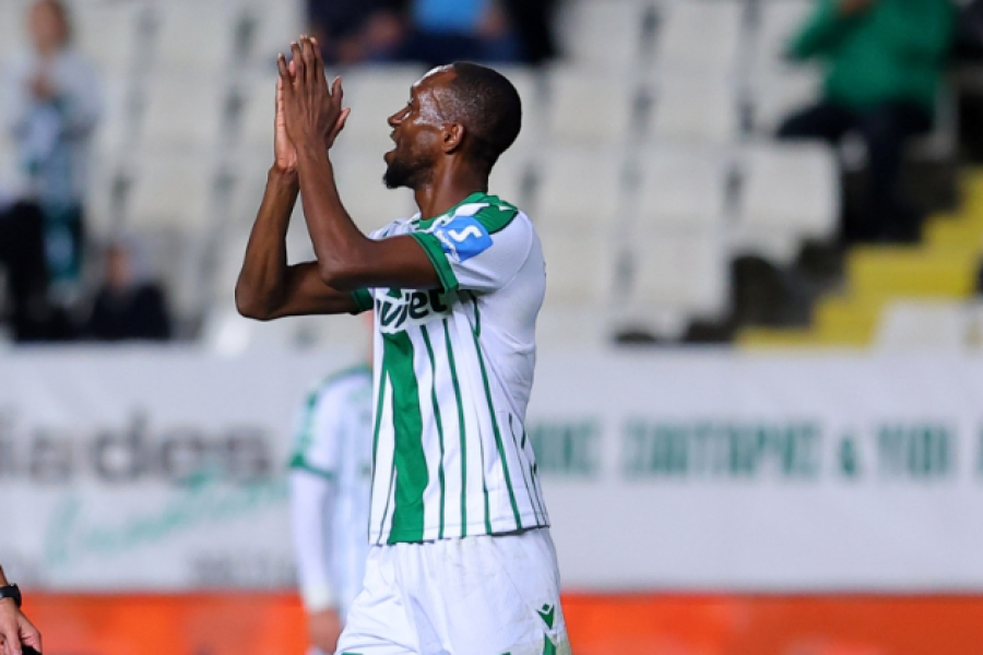 Σεμέδο... καρφωτό!