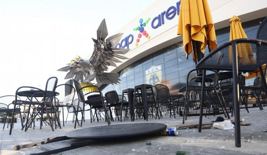 «Ας είναι οι τελευταίες σταγόνες δακρύων και αίματος που πνίγουν το κανονικό ποδόσφαιρο»