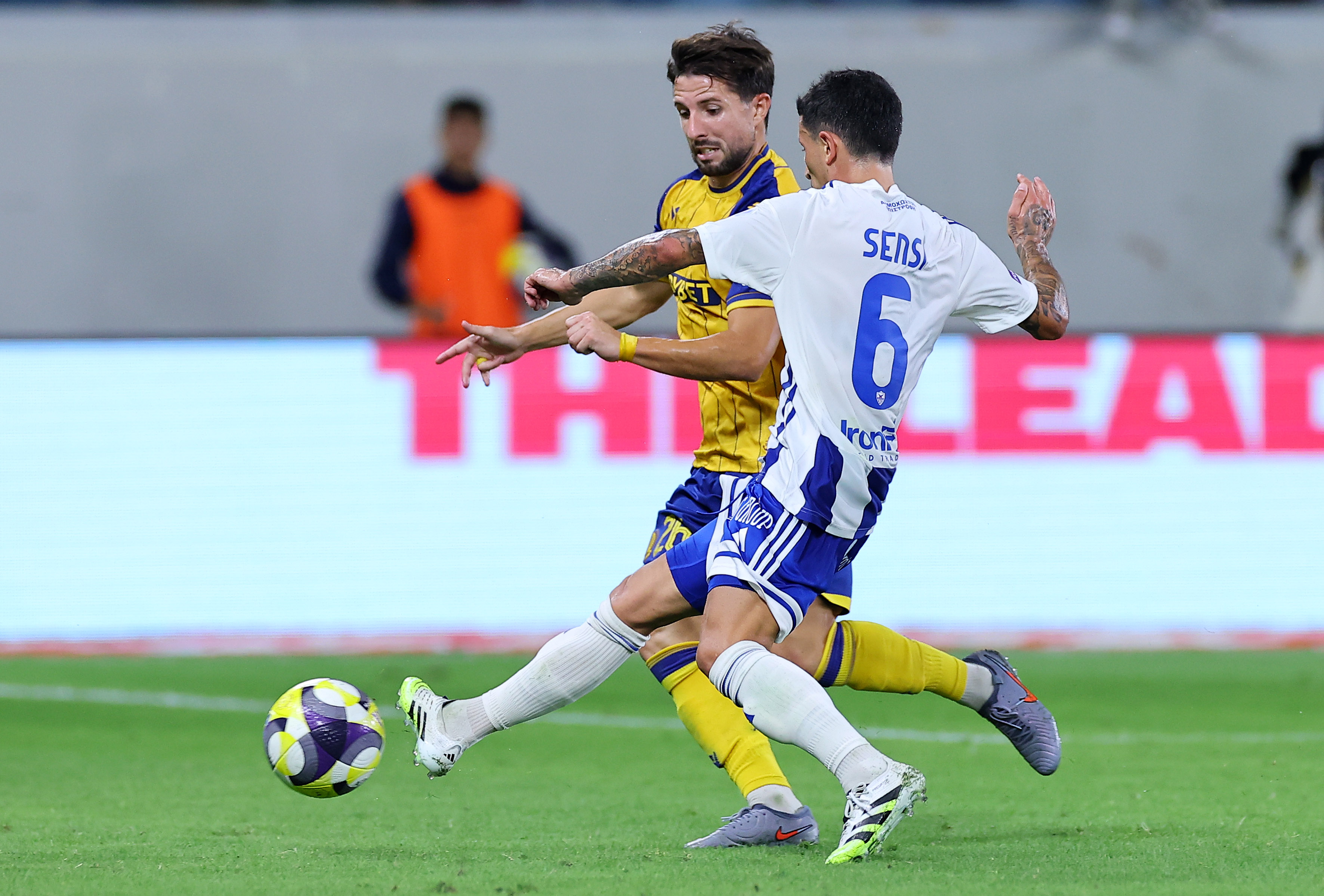 ΑΝΟΡΘΩΣΗ και ΑΕΛ.... καίγονται για νίκη