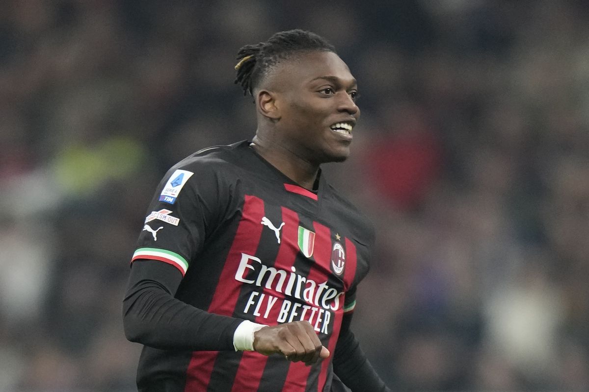 Αγριεμένη Μίλαν, σκόρπισε στα τέσσερα σημεία του ορίζοντα την Νάπολι!