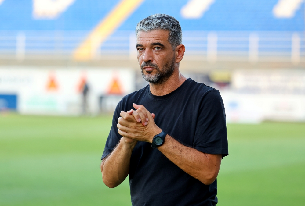 ΟΥΓΚΟ ΜΑΡΤΙΝΣ: «Ποτέ δεν θα είμαστε ικανοποιημένοι με τον ένα βαθμό» ΟΥΓΚΟ ΜΑΡΤΙΝΣ: «Ποτέ δεν θα είμαστε ικανοποιημένοι με τον ένα βαθμό»