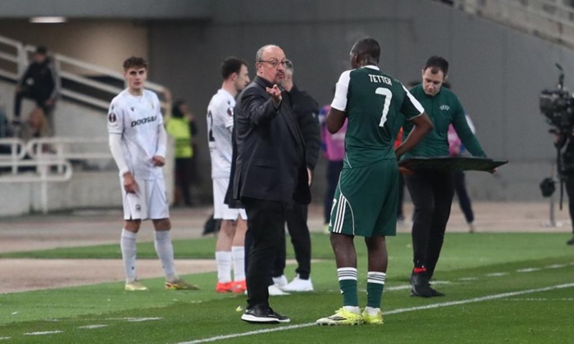 Μπενίτεθ: «Πάμε στην Τσεχία για τη νίκη, θετικά όλα τα σημάδια για Τετέι - Θέλω να μείνω και να μπω στο νέο γήπεδο»