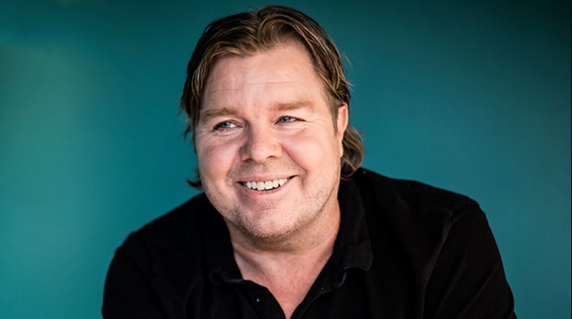 Τόμας Μπρόλιν: Σκοτώνοντας τα άλογα, πριν γεράσουν