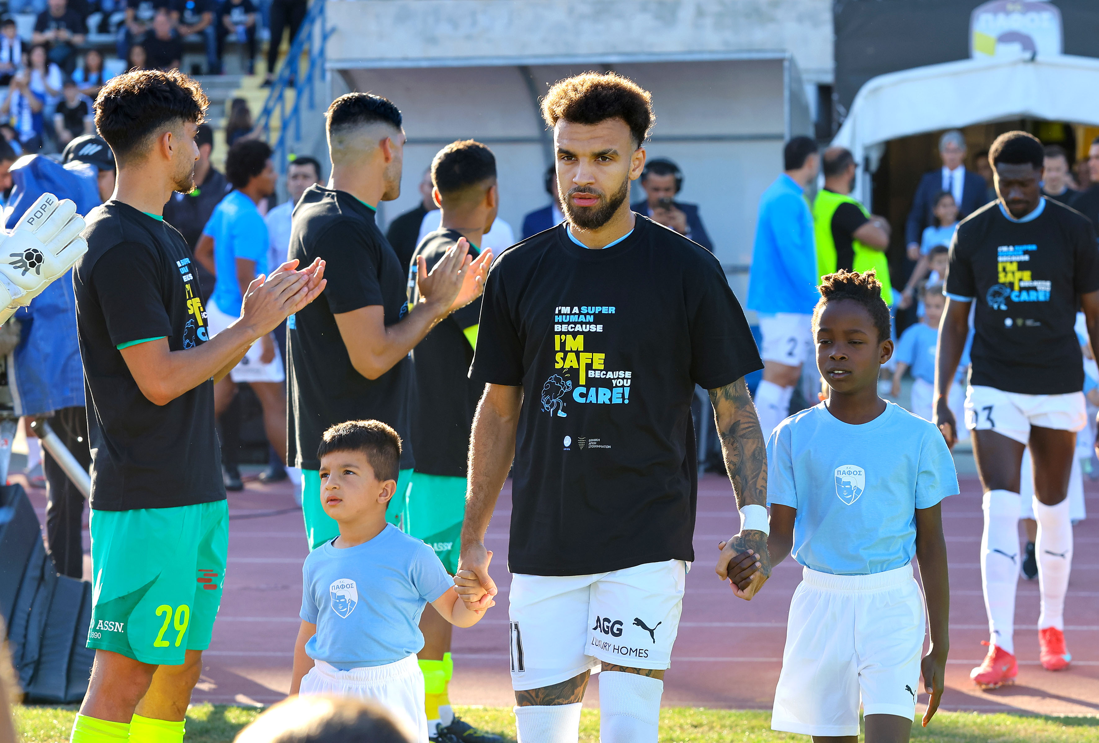 ΠΑΦΟΣ – ΑΕΚ: Pasillo στους πρωταθλητές (ΦΩΤΟΓΡΑΦΙΕΣ)