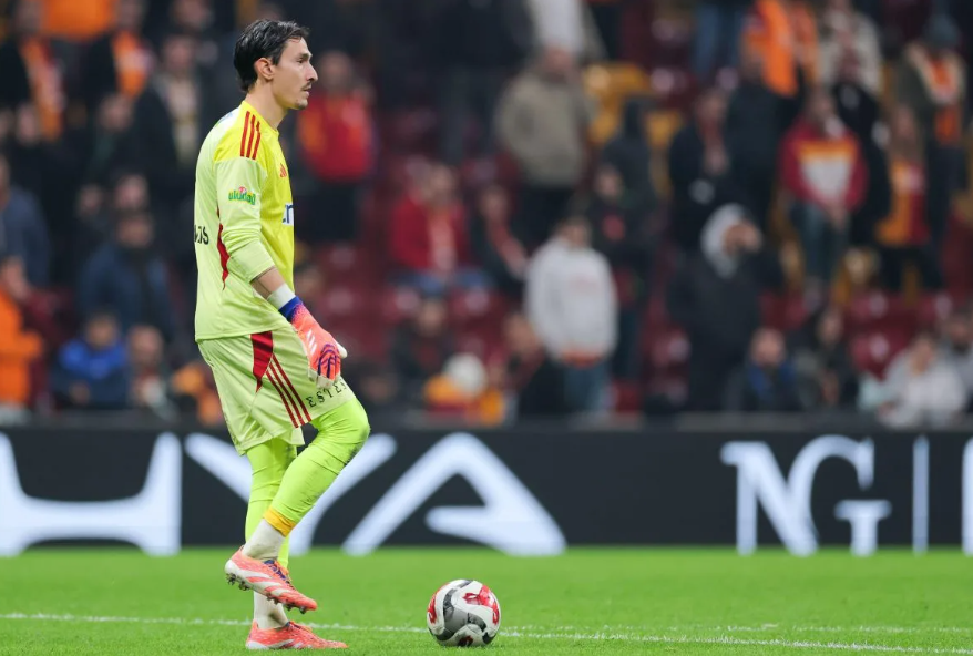 Έλληνας τερματοφύλακας σε TOP-10, με τις περισσότερους αποκρούσεις πέναλτι στο 2025!